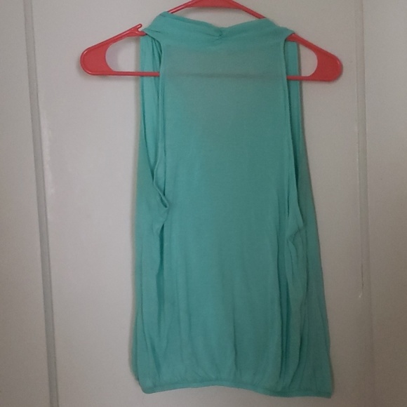 Teal sleeveless top - Picture 3 of 5